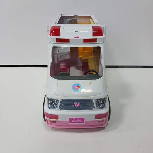 Barbie Van Rescue Squad Toy Car image number 3