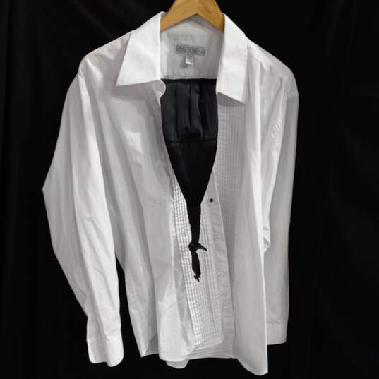 Lorenzo Uomo Men's White Formal Ruffle Dress Shirt w/ Black Cummerbund Size 17 image number 1