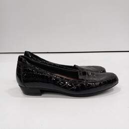 Women's Every Day Black Flats
