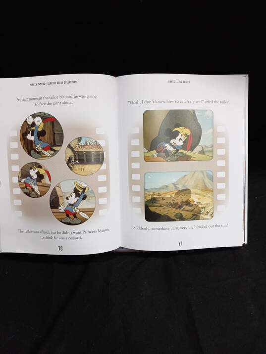 Mickey Mouse 8 Classic Story Collection Hardback Book image number 5