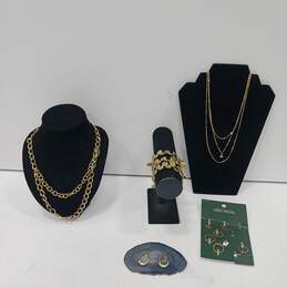 Bundle of Assorted Gold Tinted Fashion Costume Jewelry