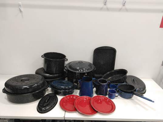 23pc. Bundle of Assorted Camping Cookware image number 1