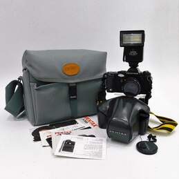 Pentax A3000 35mm Film Camera w/ Flash & Bag