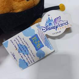 Disney Store Winnie the Pooh Plush Toy alternative image