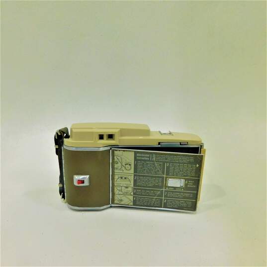 Vintage Polaroid Land Camera 800 w/ Case & Accessories image number 3