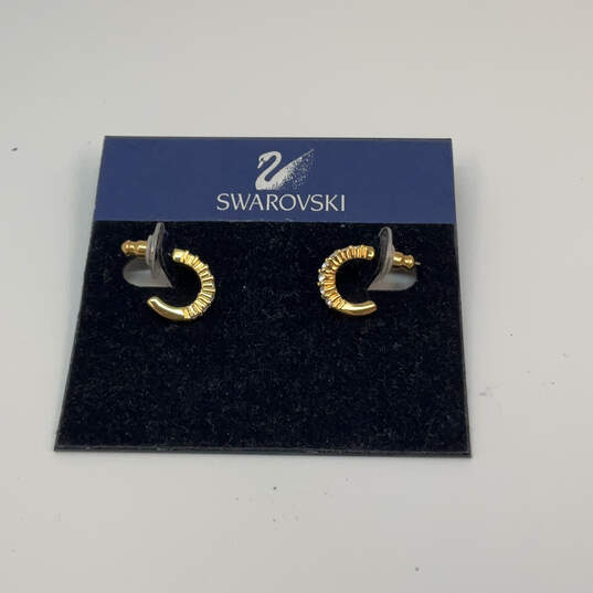 Designer Swarovski Gold-Tone Engraved Classic Mini Hoop Earrings image number 2