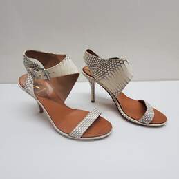 Vince Camuto Women's 'Pikora' White Python Print Leather Ankle Strap Size 6.5