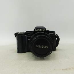 Minolta Maxxum 7000 SLR 35mm Film Camera W/ Lenses & Flash alternative image