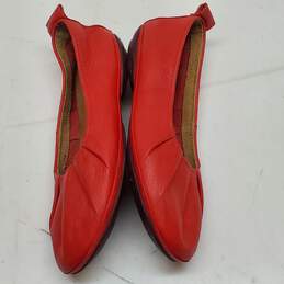 Camper Red Ballet Flat Shoes Size 8.5 alternative image
