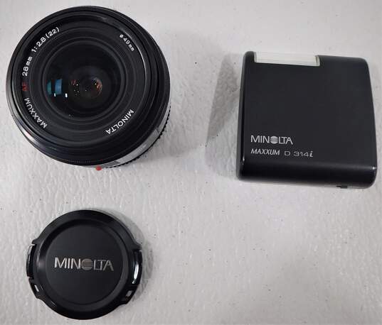 Minolta Maxxum 3000i 35mm SLR Film Camera w/ 2 Lens & Shoe Mount Flash image number 6