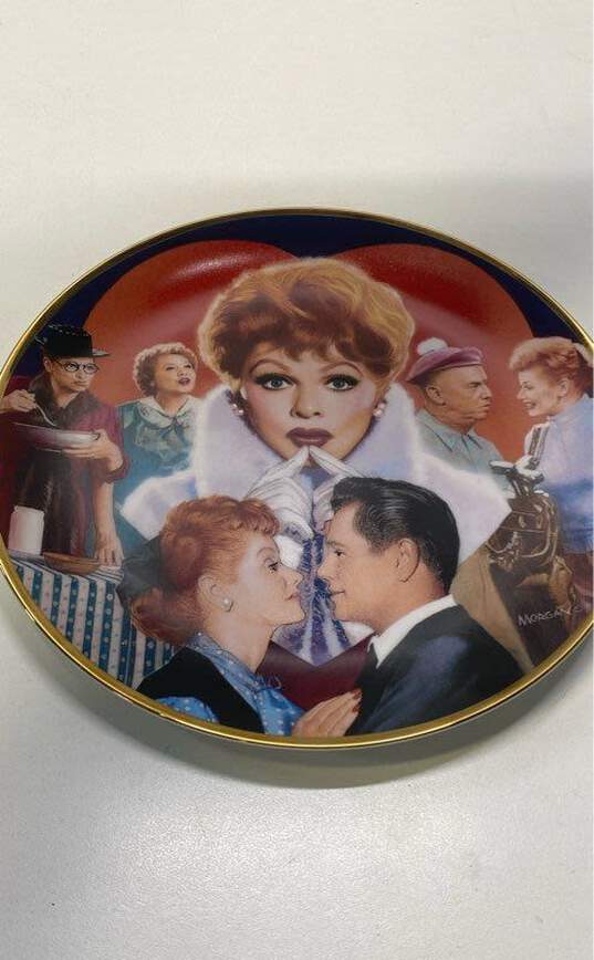 4 Collector's Wall Art Plates Assorted Lot of Classics Movie/ TV Memorabilia image number 2