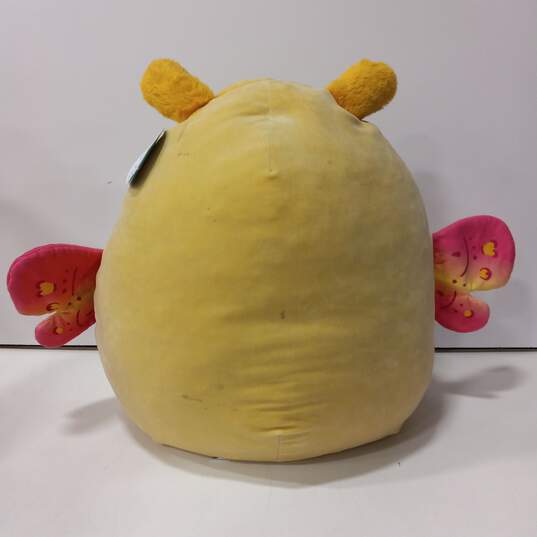 Squishmallows Set Miry The Yellow Moth & Hugmees Duffy The Puppy Dog image number 3