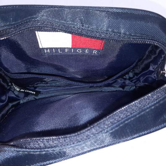 Tommy Hilfiger Blue, Red And White Travel Pouch And 2 Wallets image number 5
