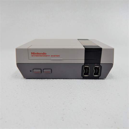 Nintendo NES Classic Mini Console image number 4