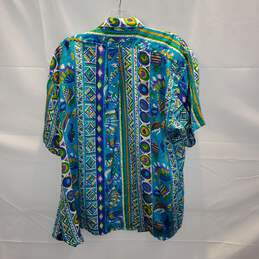 Taarika USA Silk Short Sleeve Button Up Shirt Size M alternative image