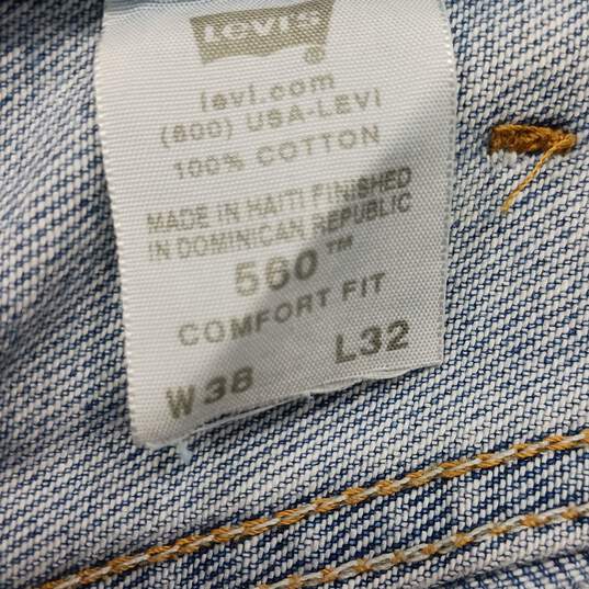 Levi's Men's 560 Comfort Fit Jeans Size 38x32 image number 4