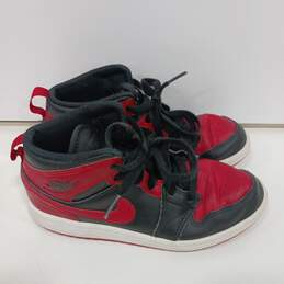 Boys Air Jordan 1 Mid Banned 640734-074 Black Basketball Shoes Size 3Y alternative image