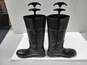 Women's Black Boots Size 2 image number 3