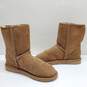 Women UGG Classic Short II Boots Suede Size 9 image number 1