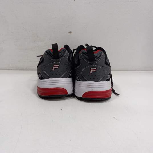Men's Gray, Black, Red & White Fila Shoes Size 8 image number 3
