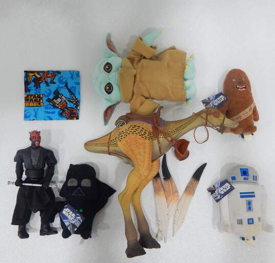 Star Wars Collectibles Lot Mandalorian R2-D2 And More image number 1