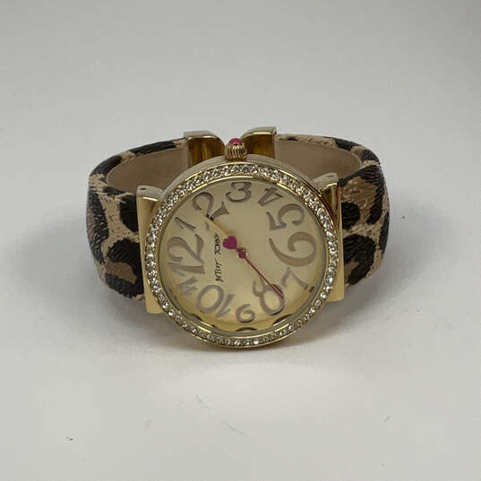 Designer Betsey Johnson Gold-Tone Dial Adjustable Strap Analog Wristwatch image number 2