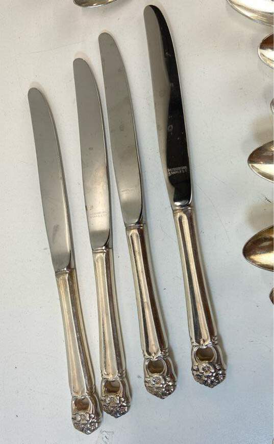 Oneida Community Coronation Silver Plate 49 Piece Cutlery Service Set image number 5