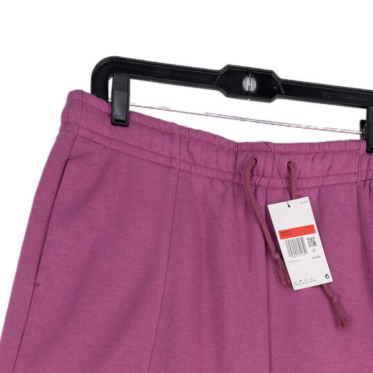 NWT Womens Purple Elastic Waist Flat Front Pull-On Sweat Shorts Size L image number 3