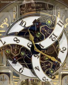 Seiko Decorative Musical Clock alternative image
