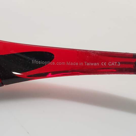 Tifosi Sledge Red Interchangable Lens Sports Sunglasses image number 6