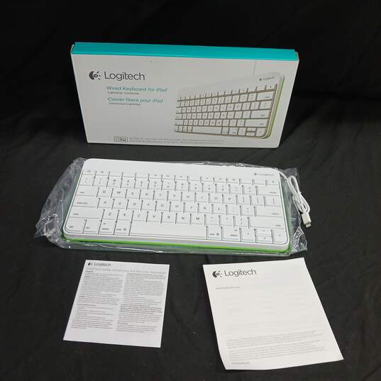 3 Logitech Wired Keyboard for iPad/iPhone image number 3