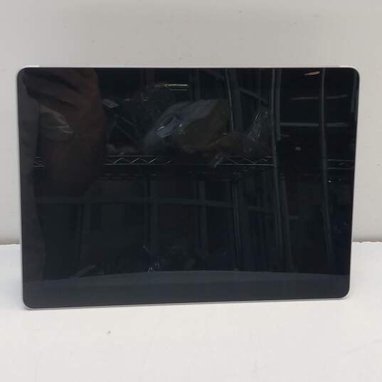 Microsoft Surface Go (1824) 10-inch (For Parts/Repair) image number 1