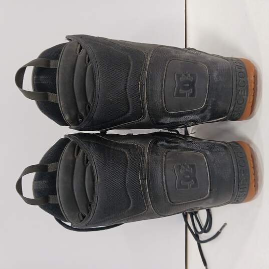 Men's Snowboard Boots Size 7.5 image number 3