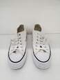 Converse Chuck Taylor All Star white shoes Size-8 used image number 1