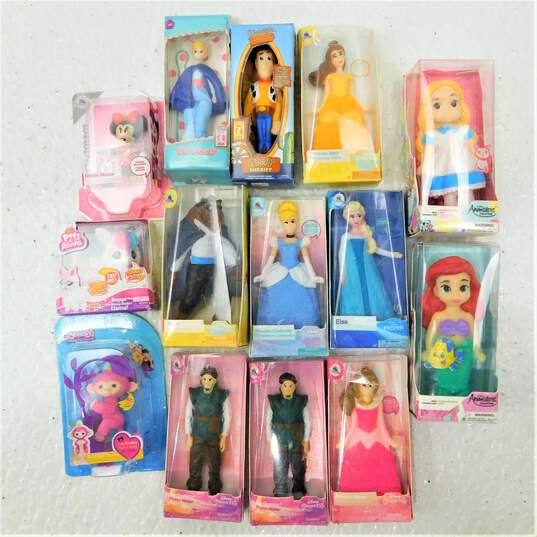 Lot Of Loose Mini Brands Miniatures Disney Princess Dora Jojo Siwa image number 2