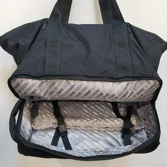 Le Sportsac Large Nylon Duffle Bag image number 3