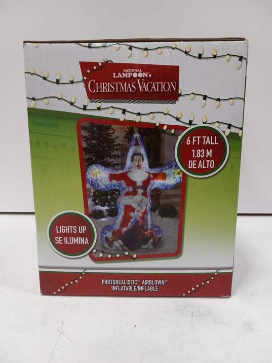National Lampoon's Christmas Vacation Inflatable Clark Griswold Lawn Ornament image number 2