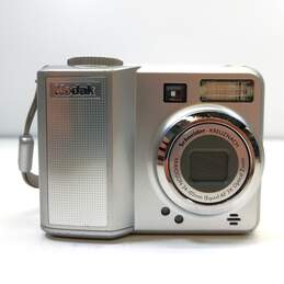 Compact Digital Cameras Lot of 4 (For Parts or Repair) alternative image