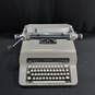 Vintage Royal 440 Mechanical Typewriter image number 1