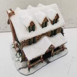 Thomas Kinkade Hawthorne Village From The Heart Gifts-HOUSE ONLY