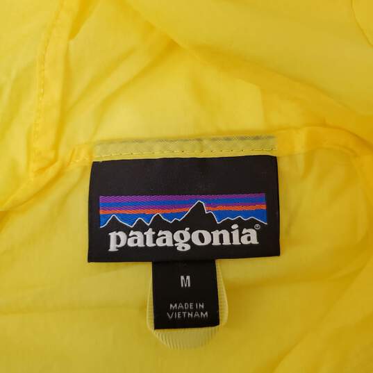 Patagonia WM's Light Weight 100% Recycled Nylon Canary Yellow Windbreaker Size MM image number 3