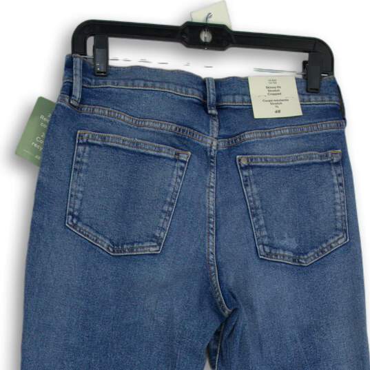 NWT Womens Blue Medium Wash Skinny Fit Stretch Denim Cropped Jeans Size 30 image number 4