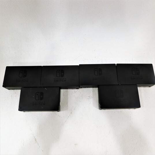 Lot of 6 Nintendo Switch docks only image number 1