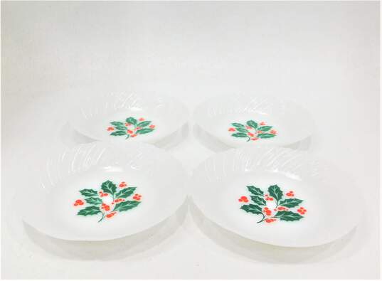 Vintage Termocrisa Crisa Christmas Holly Berry Milk Glass Coupe Soup Bowls Set of 4 image number 1