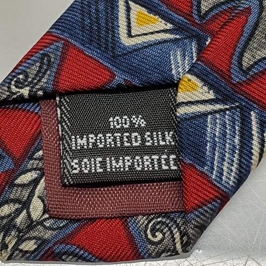 Christian Dior Cravate Blue/Red Patterned 100% Silk 59in Necktie AUTHENTICATED image number 4