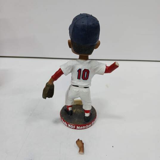 MLB 2018 Reds Hall of Frame Member's Exclusive Chuck Harmon Bobble Head in Box image number 5