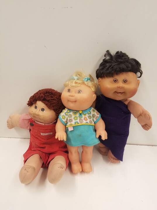 Bundle of 3 Cabbage Patch Kids Dolls image number 1