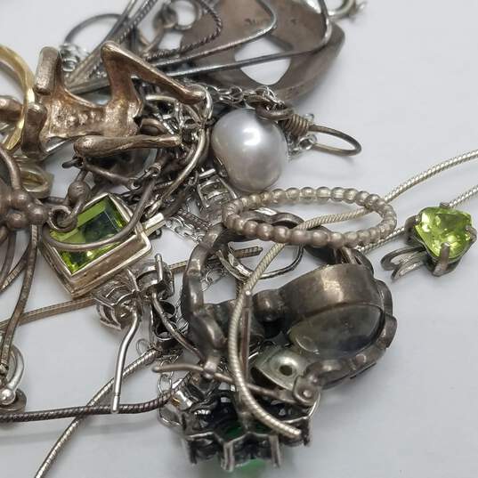 34.9 Grams Precious Scrap Metal Jewelry image number 4