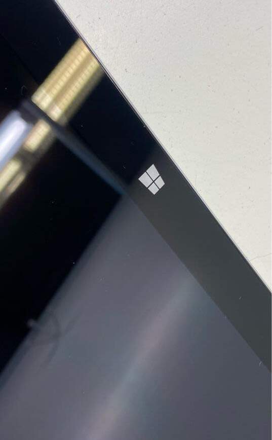 Microsoft Surface RT 10.6" (1572) 32GB image number 3