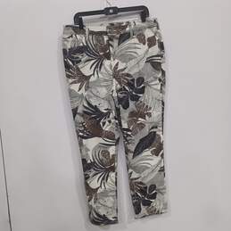 Chicos Women's Ankle Cut Leaf Print Pants Size 14R